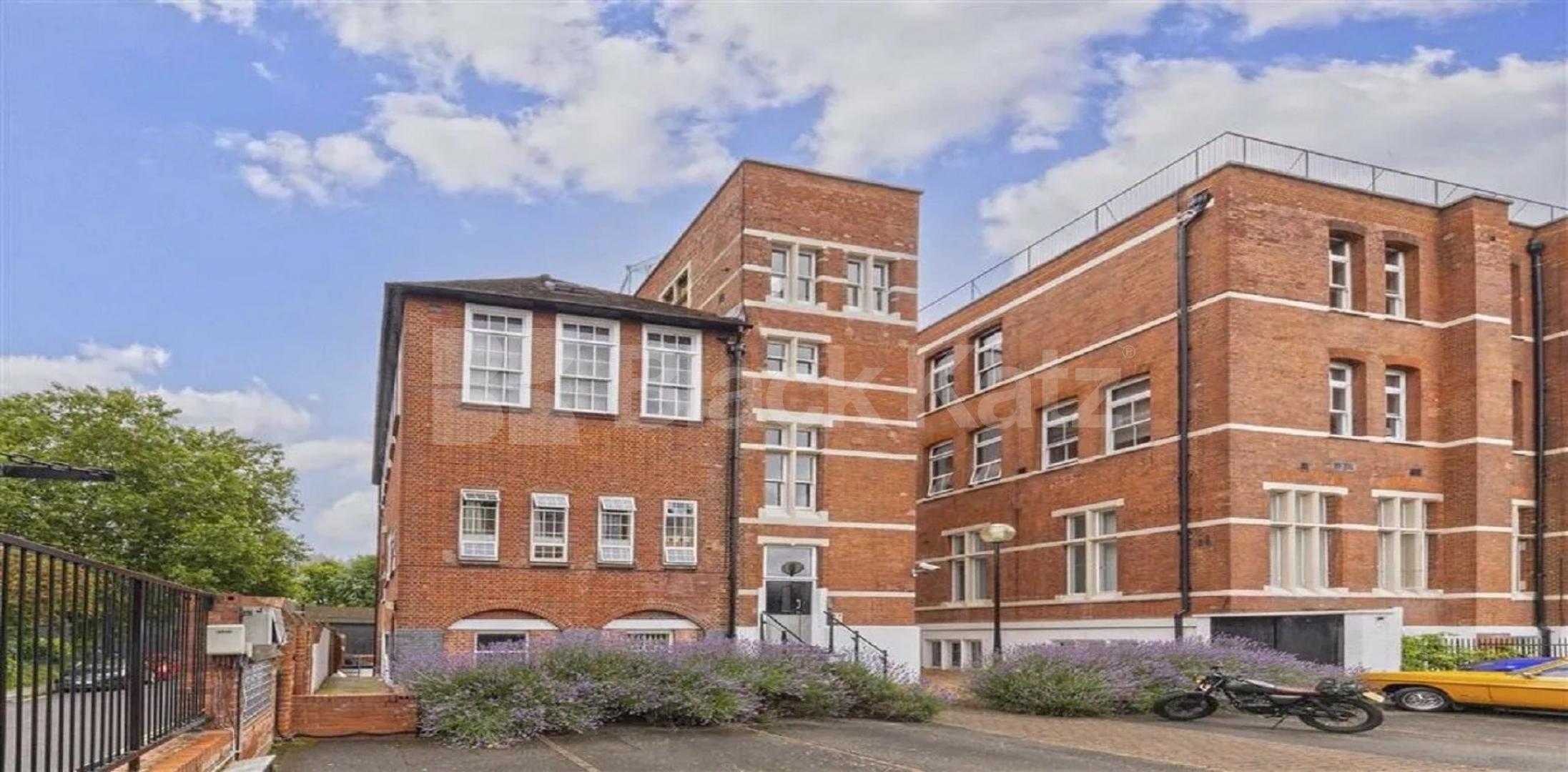 			NEW INSTRUCTION , 2 Bedroom, 1 bath, 1 reception Apartment			 Charlotte Court Old Kent Road, Borough